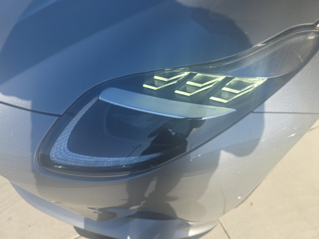 Used 2024 Aston Martin DB12 Convertible RWD image 25