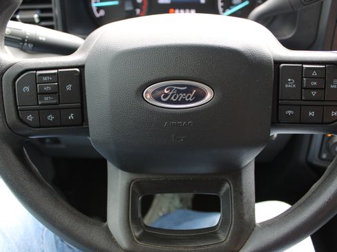 Used 2024 Ford F250 XL w/ STX Appearance Package AWD/4WD image 18