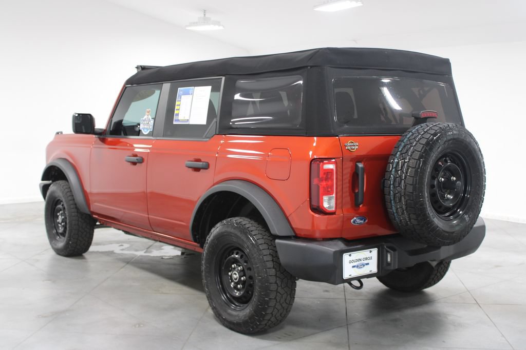 Used 2023 Ford Bronco 4-Door AWD/4WD image 9