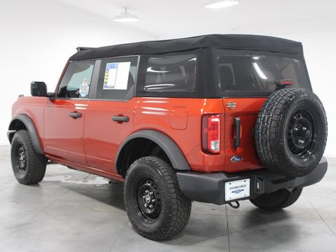 Used 2023 Ford Bronco 4-Door AWD/4WD image 9
