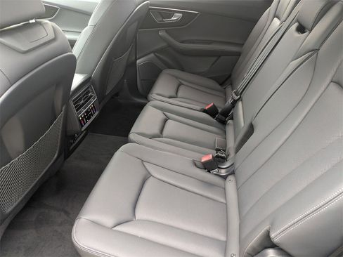 New 2026 Audi Q7 3.0T Premium Plus image 30