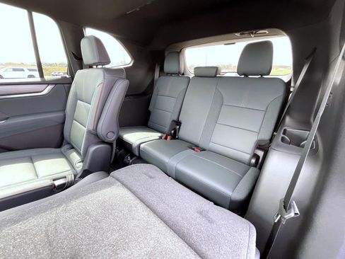 New 2026 GMC Acadia AT4 w/ Luxury Package AWD/4WD image 20