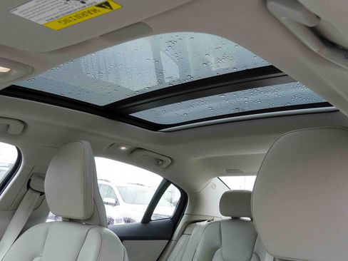 Used 2024 Volvo S60 T8 Plus w/ Climate Package image 14