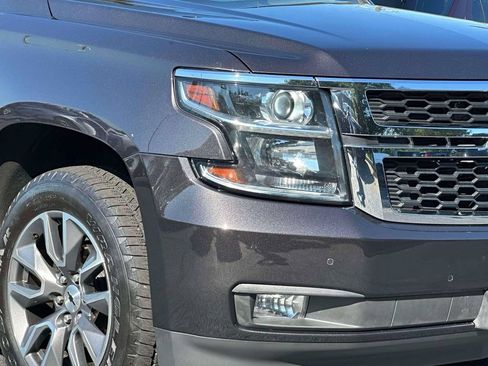 Used 2018 Chevrolet Tahoe LT w/ Luxury Package AWD/4WD image 8