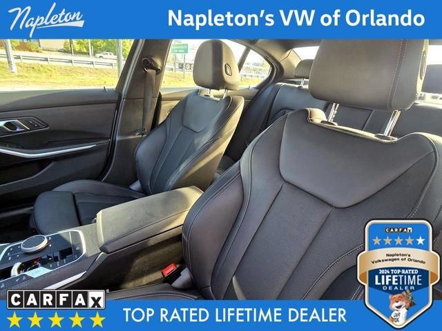 Used 2025 BMW 330i Sedan RWD image 16