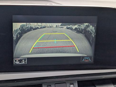 Certified 2022 Lexus ES 350 w/ Premium Package image 28