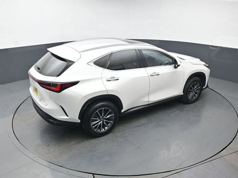 Used 2025 Lexus NX 350 AWD w/ Accessory Package (2T) image 39