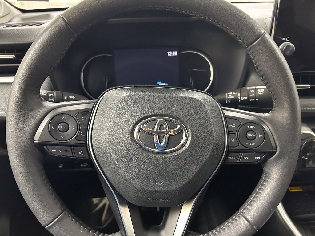Certified 2023 Toyota RAV4 XLE Premium AWD/4WD image 19