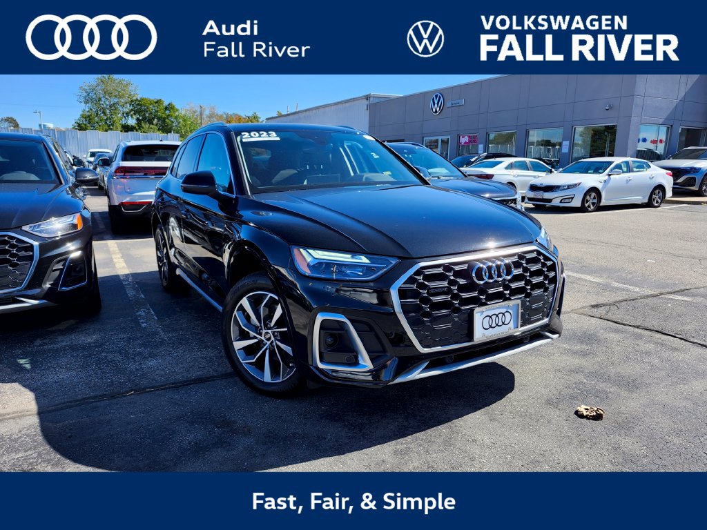 Used 2023 Audi Q5 2.0T Premium Plus w/ Premium Plus Package AWD/4WD image 1