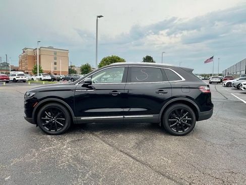 Used 2022 Lincoln Nautilus Reserve w/ Monochromatic Package AWD/4WD image 6