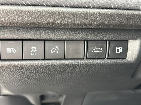 Used 2026 Toyota Camry SE FWD image 23