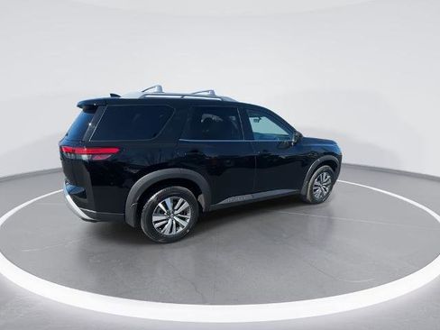 Certified 2023 Nissan Pathfinder SL w/ Lighting Package (N92) AWD/4WD image 9