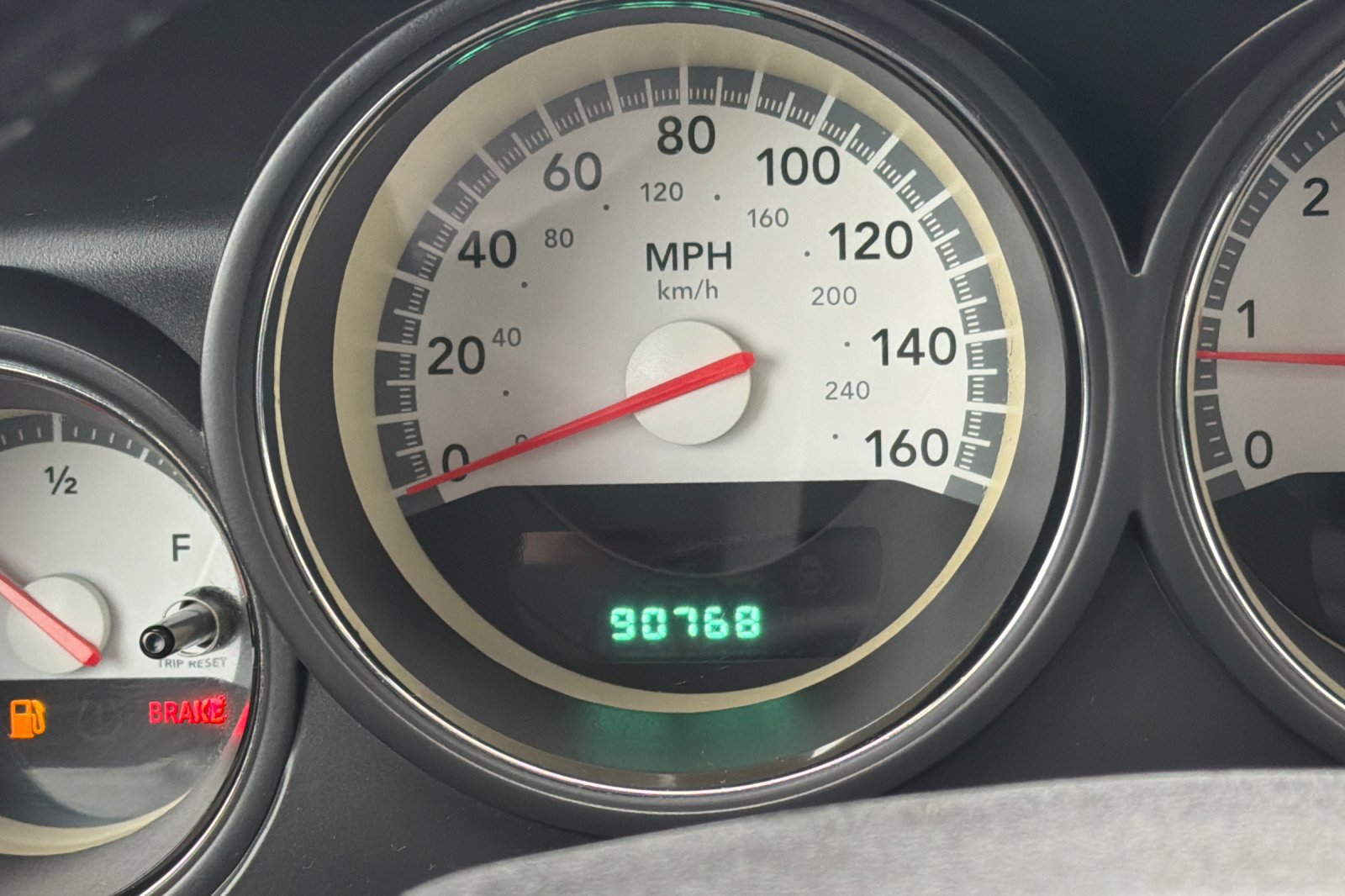 Used 2009 Dodge Challenger R/T RWD image 23