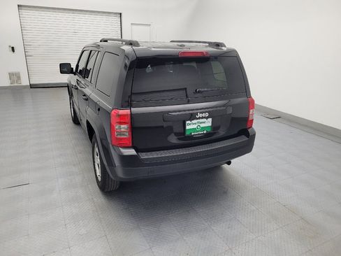 Used 2017 Jeep Patriot Sport w/ Power Value Group image 6