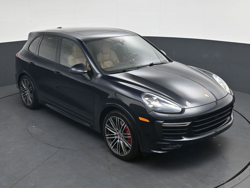 Used 2016 Porsche Cayenne GTS AWD/4WD image 21