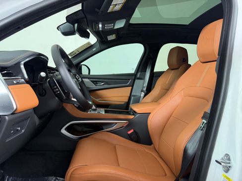 New 2026 Jaguar F-PACE R-Dynamic S image 5