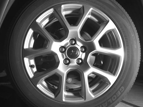 Used 2025 Jeep Compass Limited image 14