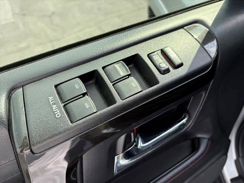 Used 2024 Toyota 4Runner TRD Off-Road Premium image 22