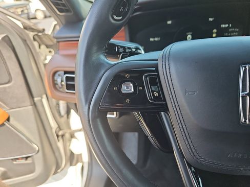 Used 2023 Lincoln Aviator Reserve image 18