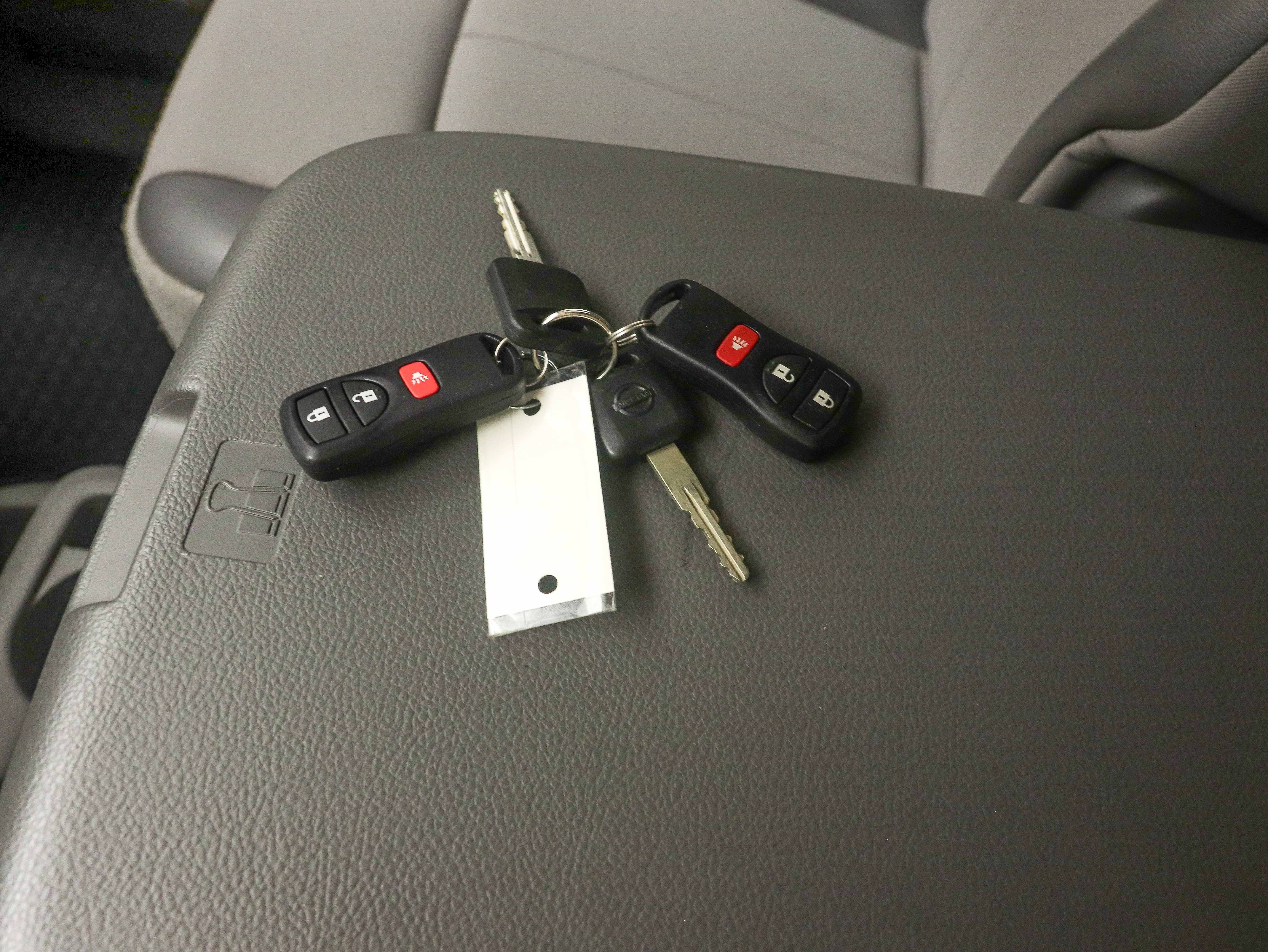 Used 2019 Nissan NV 3500 SV w/ Navigation Package RWD image 28