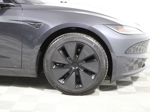 Used 2024 Tesla Model 3 Long Range RWD image 35