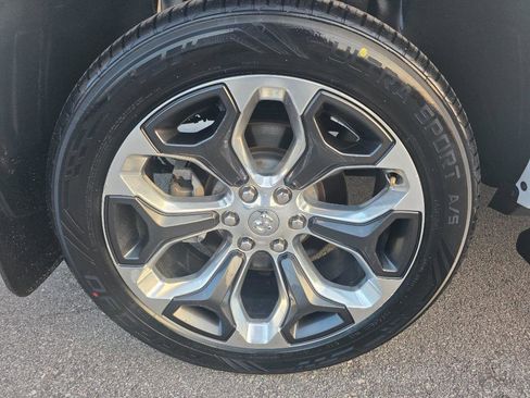 Used 2019 RAM 1500 Limited w/ Bed Utility Group image 20