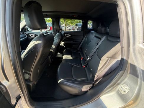Certified 2023 Jeep Compass High Altitude AWD/4WD image 18
