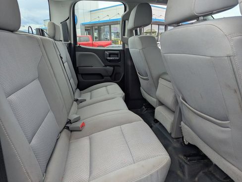 Used 2018 Chevrolet Silverado 1500 W/T w/ Trailering Package AWD/4WD image 27