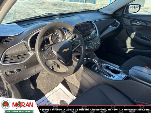 Used 2023 Chevrolet Malibu LT image 12