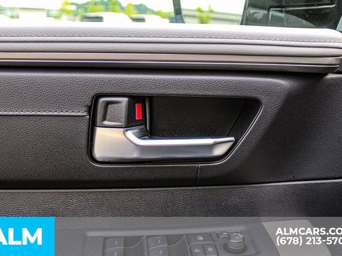 Used 2025 Toyota Sequoia Limited image 43