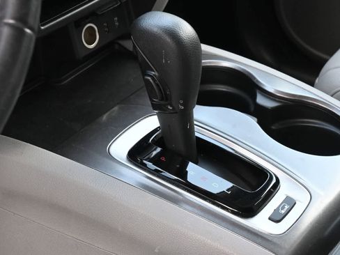 Used 2018 Honda Pilot EX-L image 15