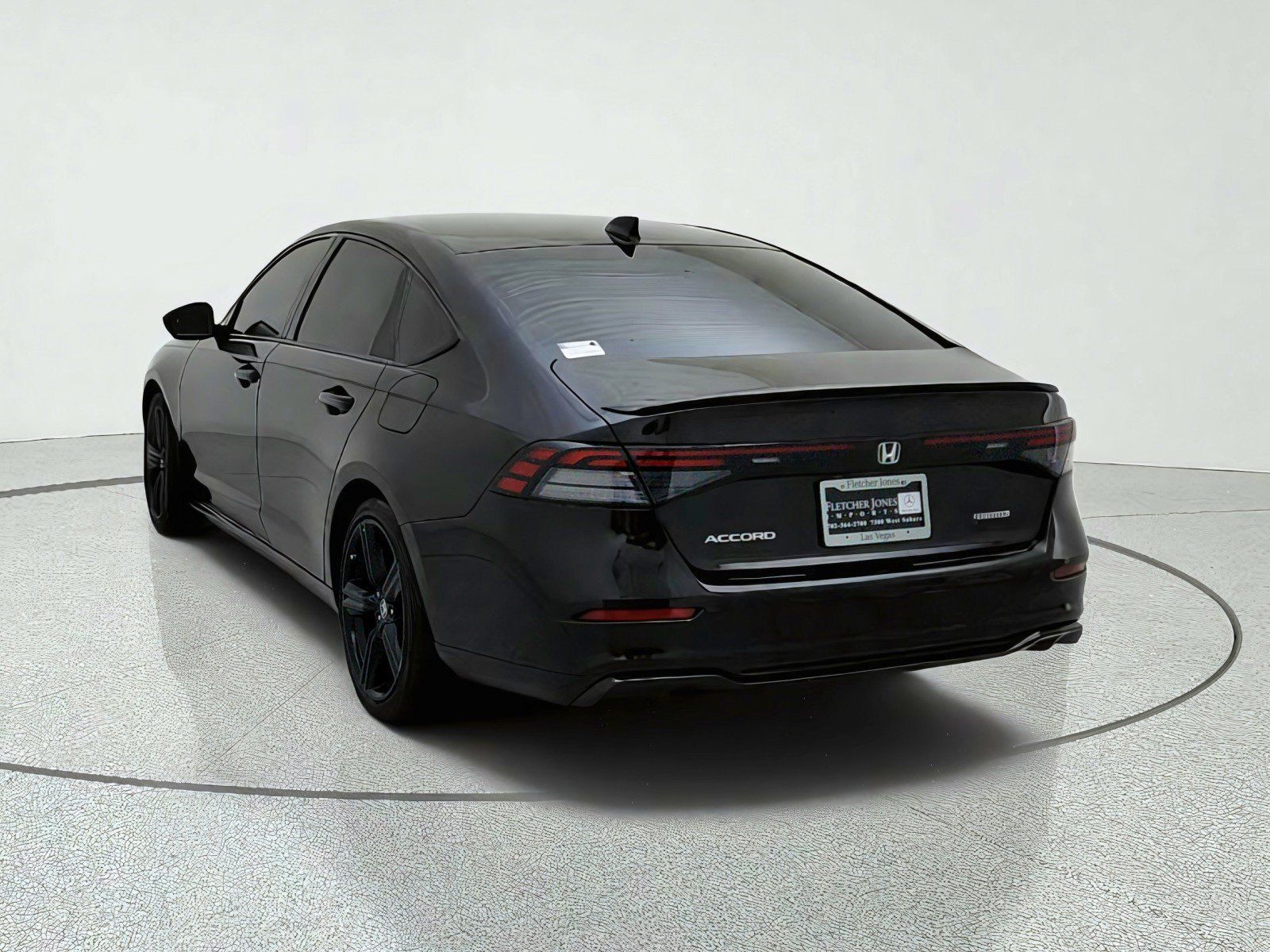 Used 2024 Honda Accord Sport image 11