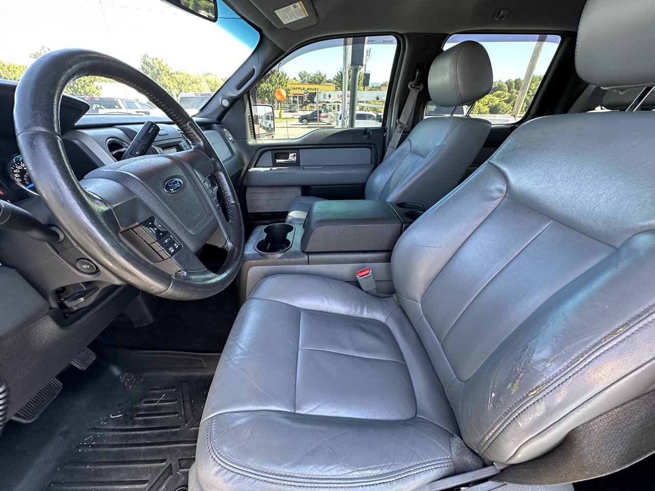Used 2014 Ford F150 XLT w/ Equipment Group 302A Luxury AWD/4WD image 11