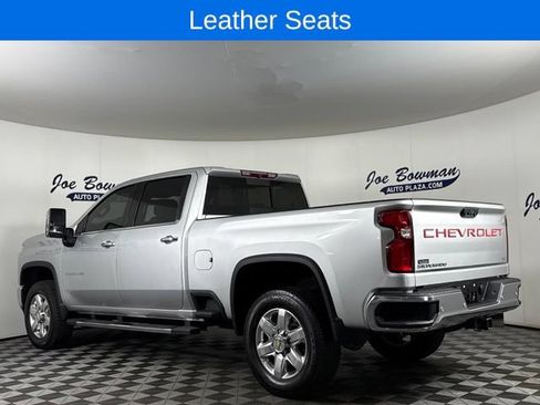 Used 2022 Chevrolet Silverado 2500 LTZ w/ LTZ Plus Package AWD/4WD image 9