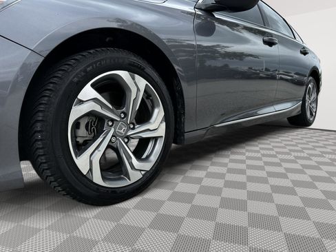 Certified 2020 Honda Accord EX-L image 5