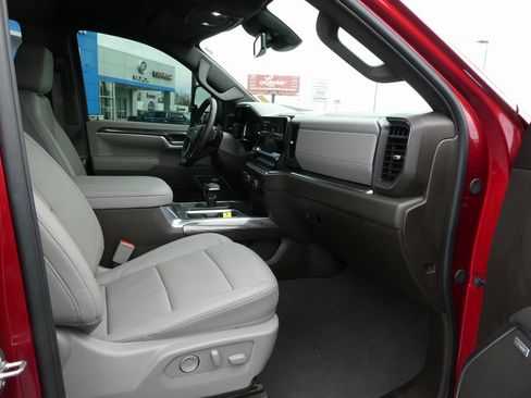 Certified 2025 Chevrolet Silverado 1500 LTZ w/ Max Trailering Package image 15