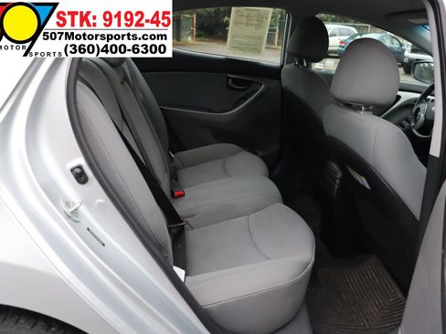 Used 2013 Hyundai Elantra GLS w/ Preferred Pkg image 16