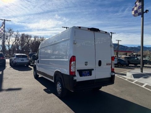 Used 2021 RAM ProMaster 2500 image 7