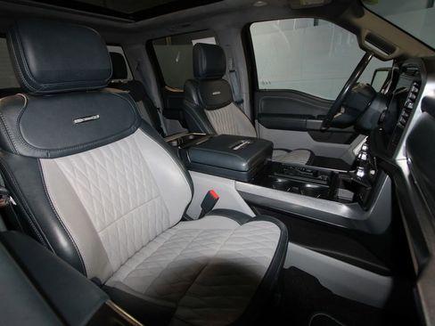 Used 2023 Ford F150 Limited image 33