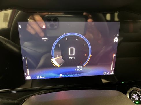 New 2026 Chevrolet Trax RS w/ Sunroof Package image 19