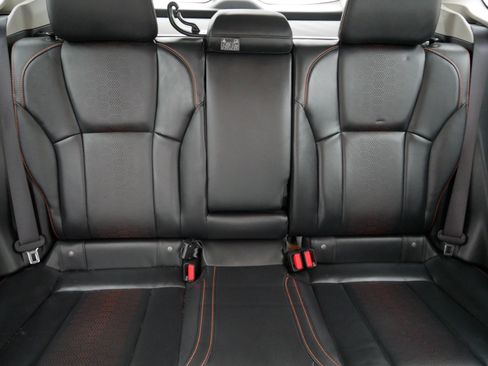 Used 2023 Subaru Crosstrek 2.5i Limited w/ Moonroof Package image 13