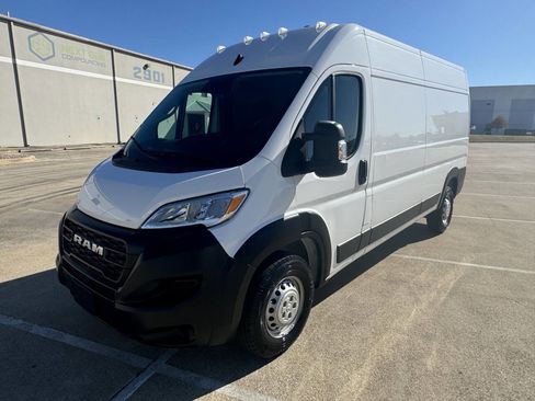 Used 2023 RAM ProMaster 2500 image 1