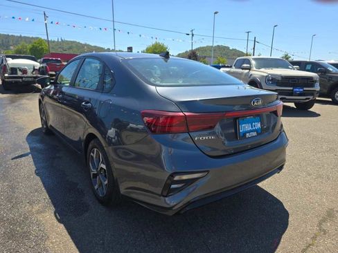 Used 2019 Kia Forte LXS FWD image 3