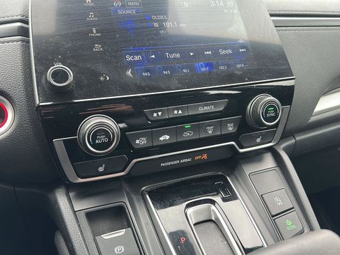 Certified 2022 Honda CR-V Special Edition image 18