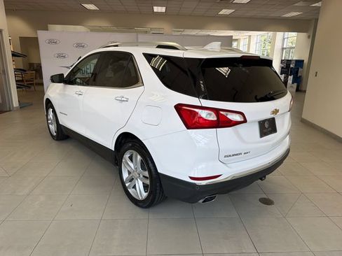 Used 2018 Chevrolet Equinox Premier FWD image 6