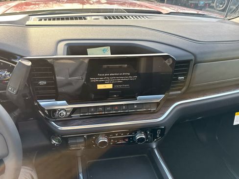 New 2026 GMC Sierra 2500 SLT w/ SLT Premium Package image 21