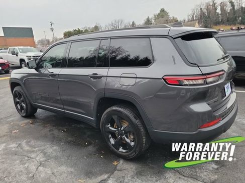 Used 2022 Jeep Grand Cherokee L Laredo image 5