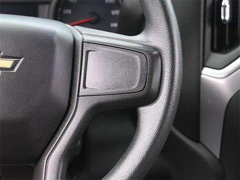 Used 2020 Chevrolet Silverado 2500 Custom w/ Custom Value Package image 29