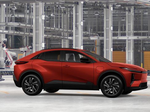 New 2026 Toyota C-HR AWD/4WD image 15