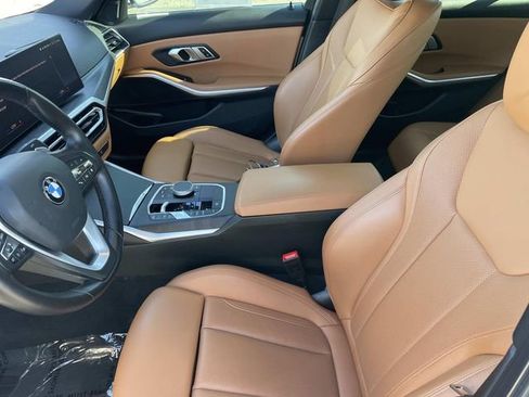 Used 2023 BMW 330i Sedan w/ Convenience Package image 22